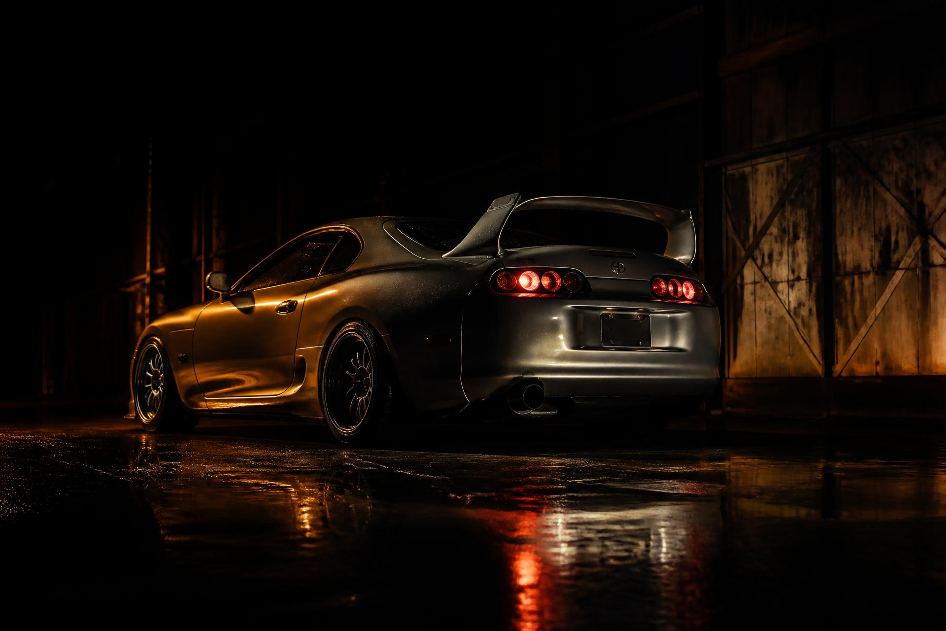 Build cover photo inside the Modyule garage view
